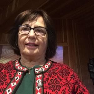 Meet your Posher, Joann